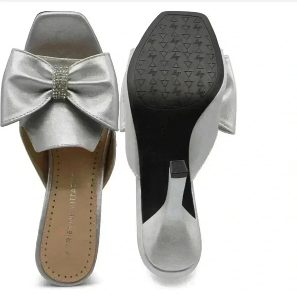 Adrienne Vittadini Gladys Bow Mule Size 9M - Picture 13 of 13